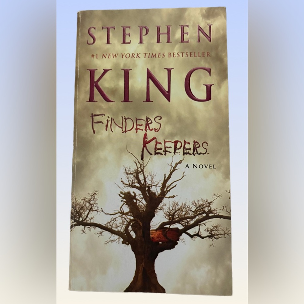 Stephen King - Finders Keepers Paperback Novel